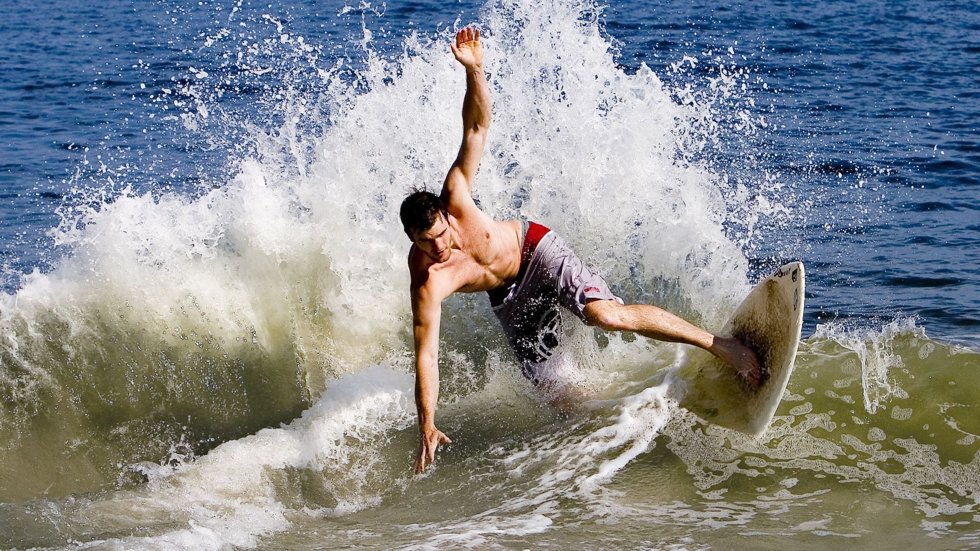 开云入口-守望先锋 赛季中期表现抢眼，守望先锋当前赛季什么时候结束